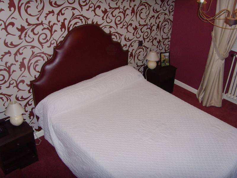 Logis La Thomasse Hotel Aurillac Ngoại thất bức ảnh