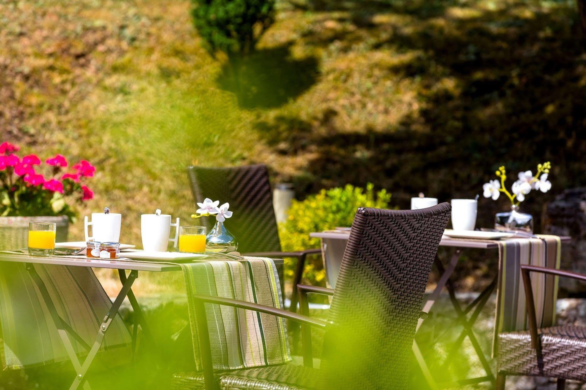 Logis La Thomasse Hotel Aurillac Ngoại thất bức ảnh