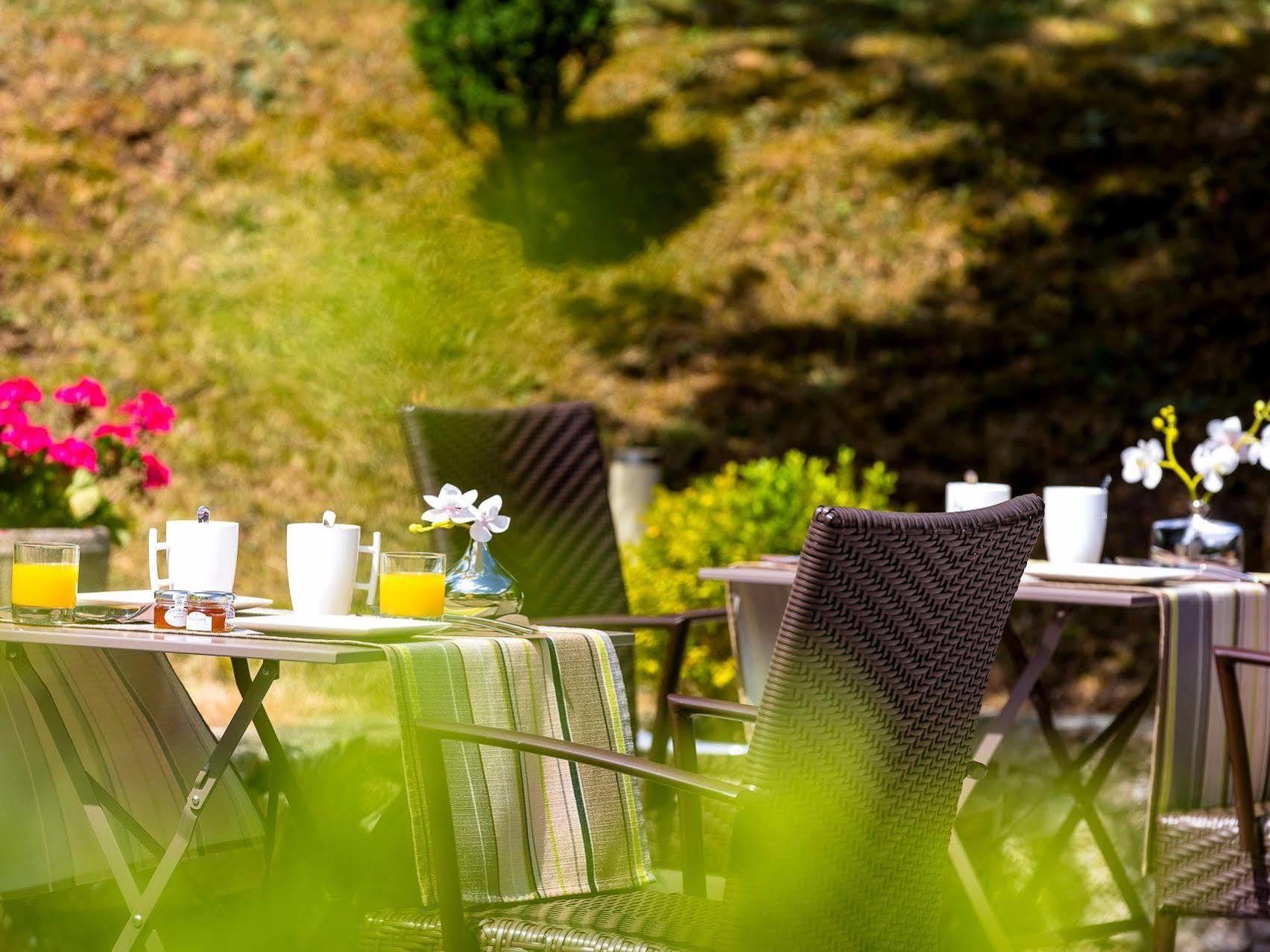 Logis La Thomasse Hotel Aurillac Ngoại thất bức ảnh